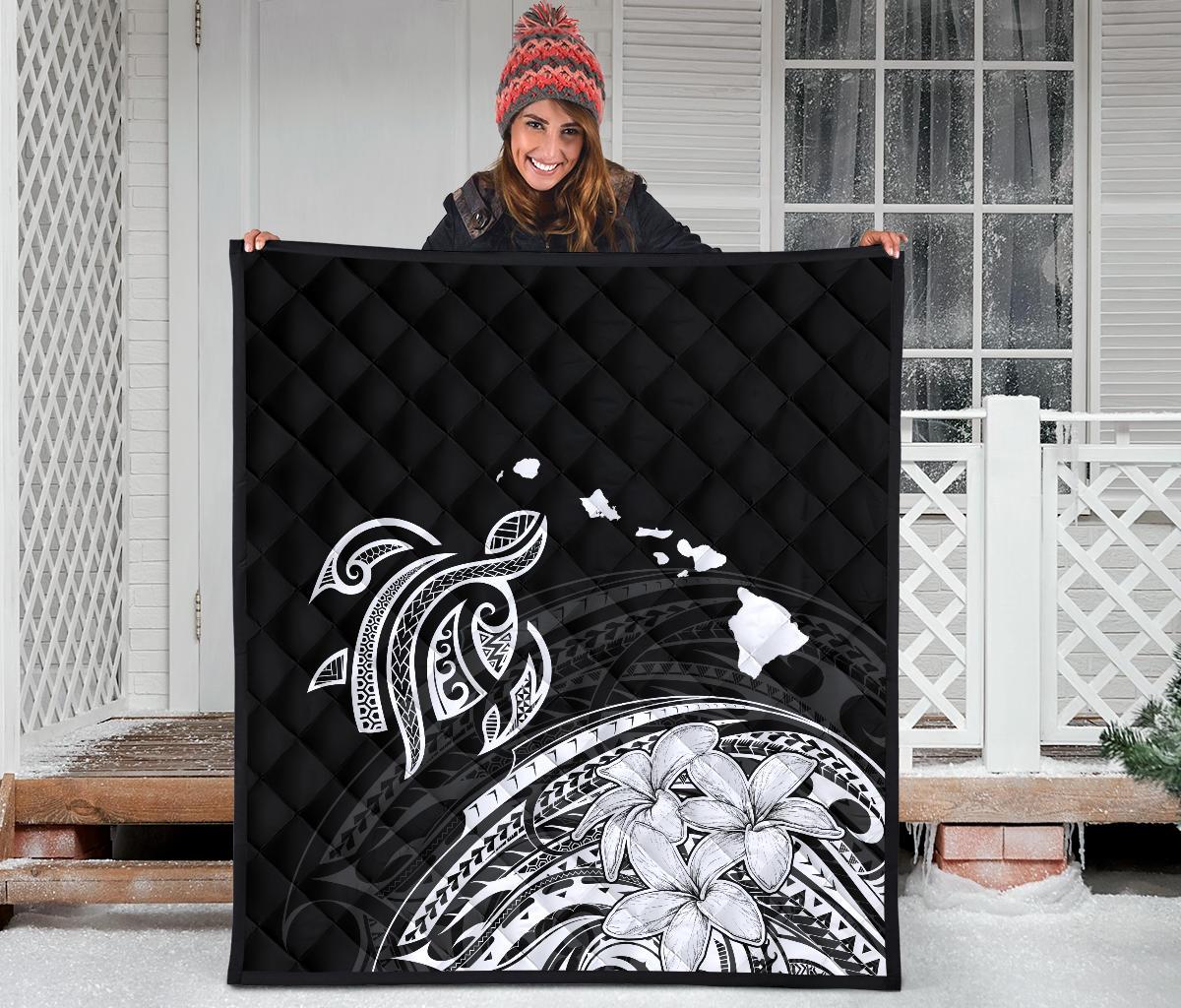 Hawaii Map Plumeria Polynesian Premium Quilt - Polynesian Pride