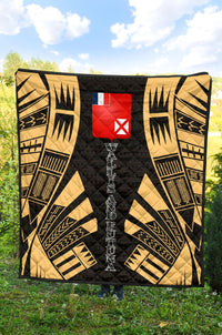 Wallis And Futuna Premium Quilt - Wallis And Futuna Coat Of Arms Polynesian Gold Tattoo Red - Polynesian Pride