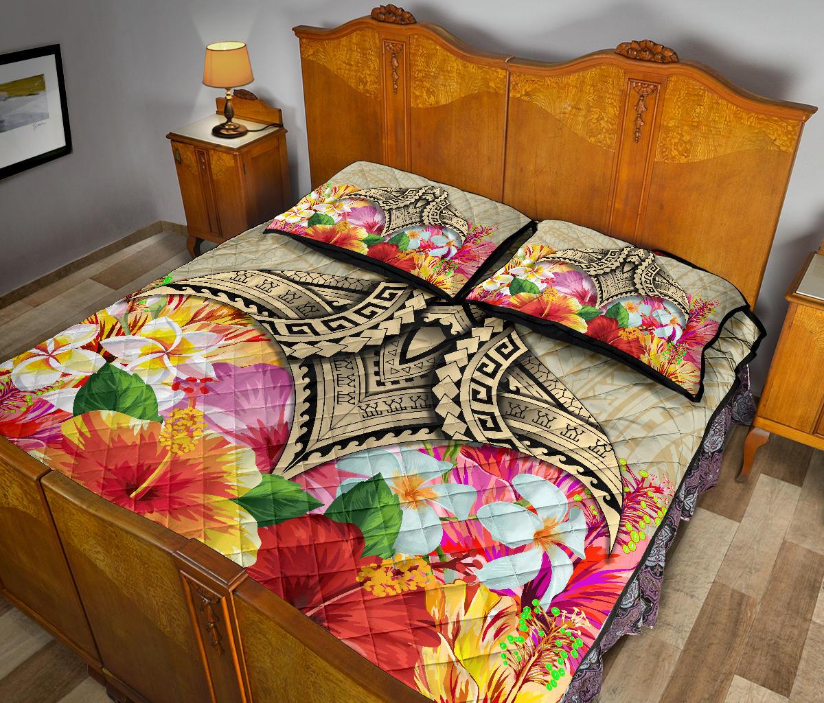 Hawaii Manta Ray Tropical Hibiscus Plumeria Polynesian Quilt Bed Set - Polynesian Pride