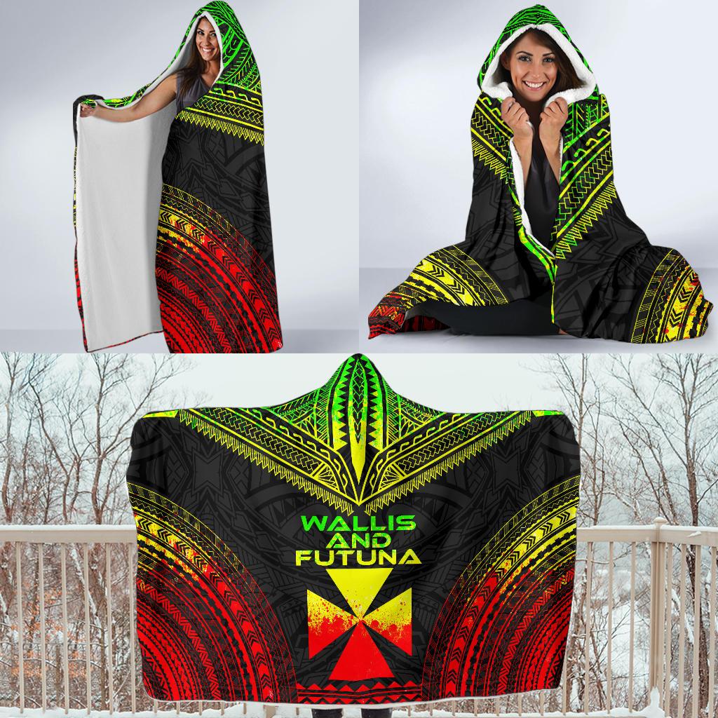 Wallis And Futuna Polynesian Chief Hooded Blanket - Reggae Version - Polynesian Pride