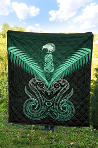 Maori Manaia New Zealand Premium Quilt Turquoise - Polynesian Pride