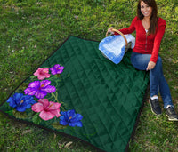 Only Hibiscus Premium Quilt - Polynesian Pride