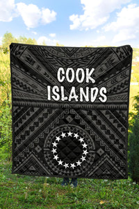 Cook Island Premium Quilt - Seal With Polynesian Tattoo Style ( Black) - Polynesian Pride