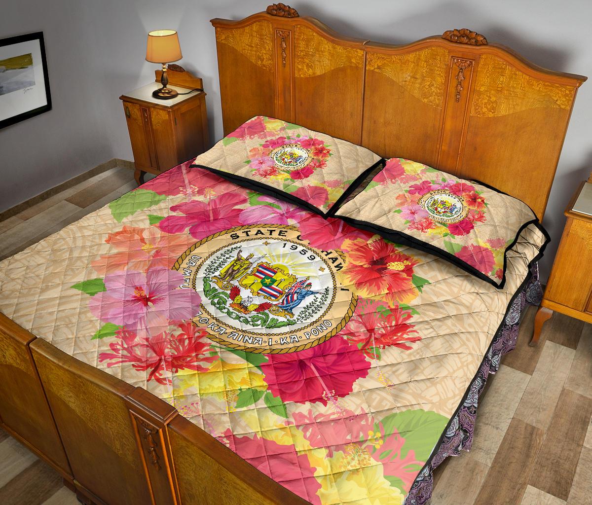 Hawaii Coat Of Arm Hibiscus Quilt Bed Set - Polynesian Pride
