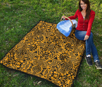 Polynesian Premium Quilt Yellow Black - Polynesian Pride