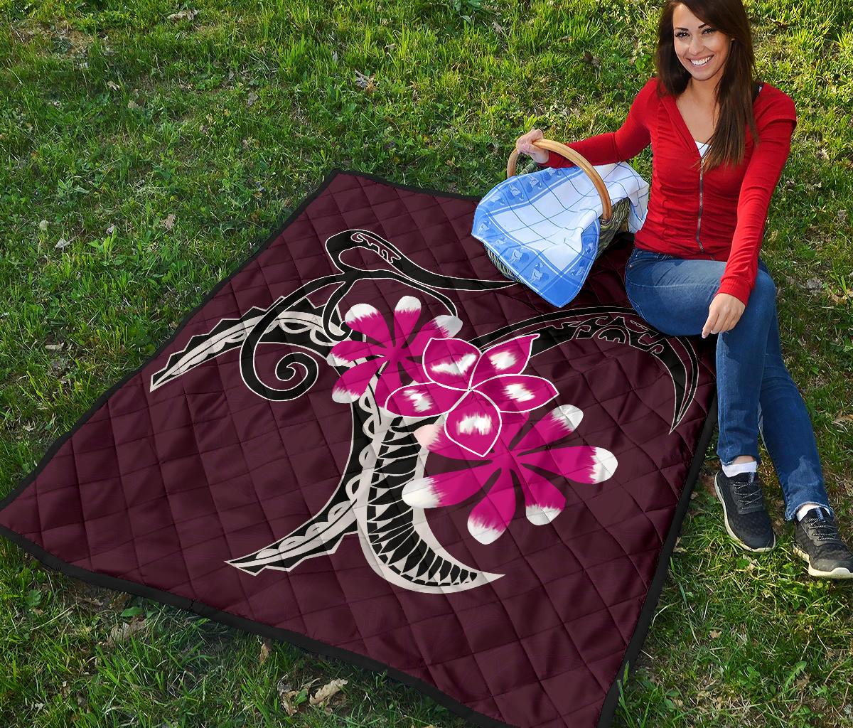 Plumeria Polynesia Pink Premium Quilt - Polynesian Pride