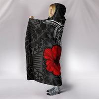 Polynesian Hawaii Hooded Blanket - Humpback Whale with Hibiscus (White) - Polynesian Pride