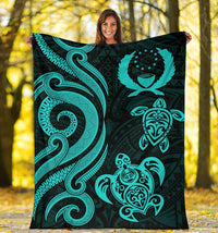 Pohnpei Micronesian Premium Blanket - Turquoise Tentacle Turtle - Polynesian Pride