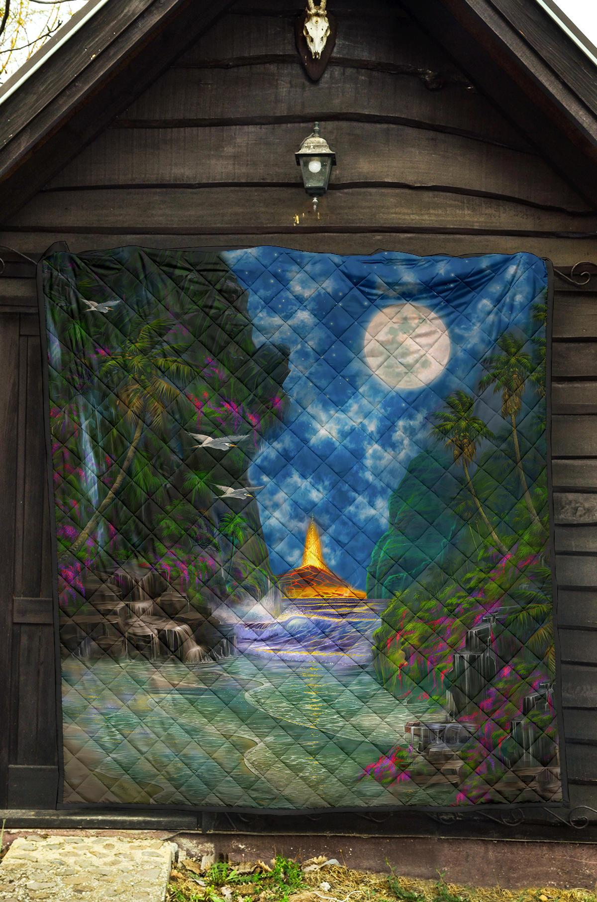 Beach Moon Premium Quilt - Polynesian Pride