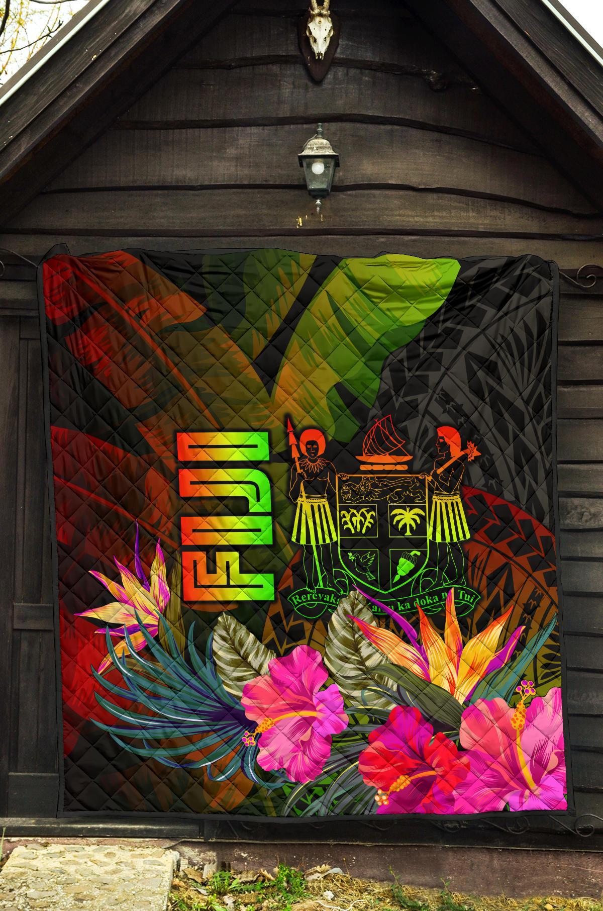 Fiji Polynesian Premium Quilt - Hibiscus and Banana Leaves - Polynesian Pride