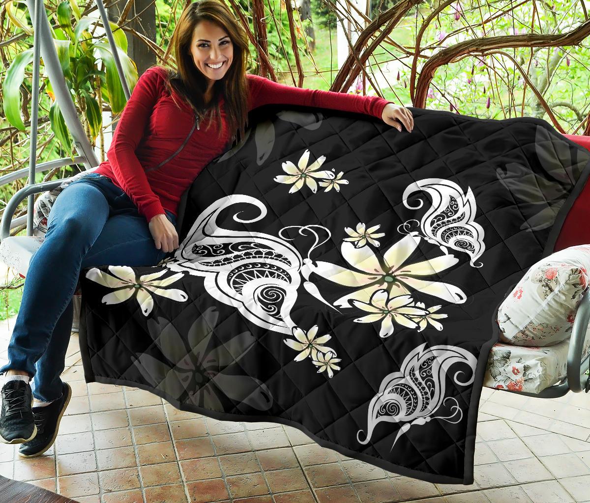 Plumeria Butterfly Premium Quilt - Polynesian Pride
