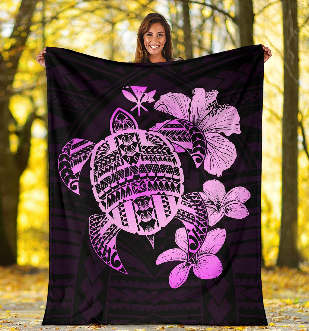 Hawaiian Kanaka Hibiscus Plumeria Mix Polynesian Turtle Premium Blanket Pink AH White - Polynesian Pride