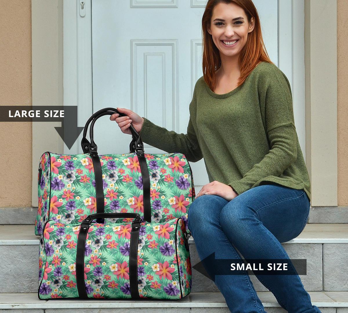 Hawaii Tropical flower, blossom cluster seamless pattern Tropical Flowers Palm Leaves Plant And Leaf Hawaii Travel Bag - Polynesian Pride