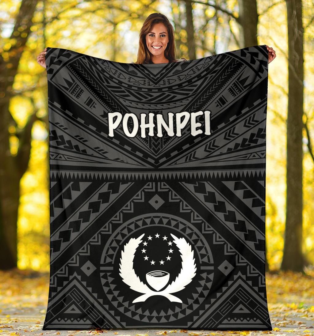 Pohnpei Premium Blanket - Pohnpei Seal With Polynesian Tattoo Style ( Black) - Polynesian Pride