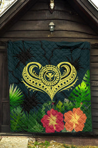 Polynesian Hawaii Kanaka Maoli Quilt - Heart with Hibiscus - Polynesian Pride