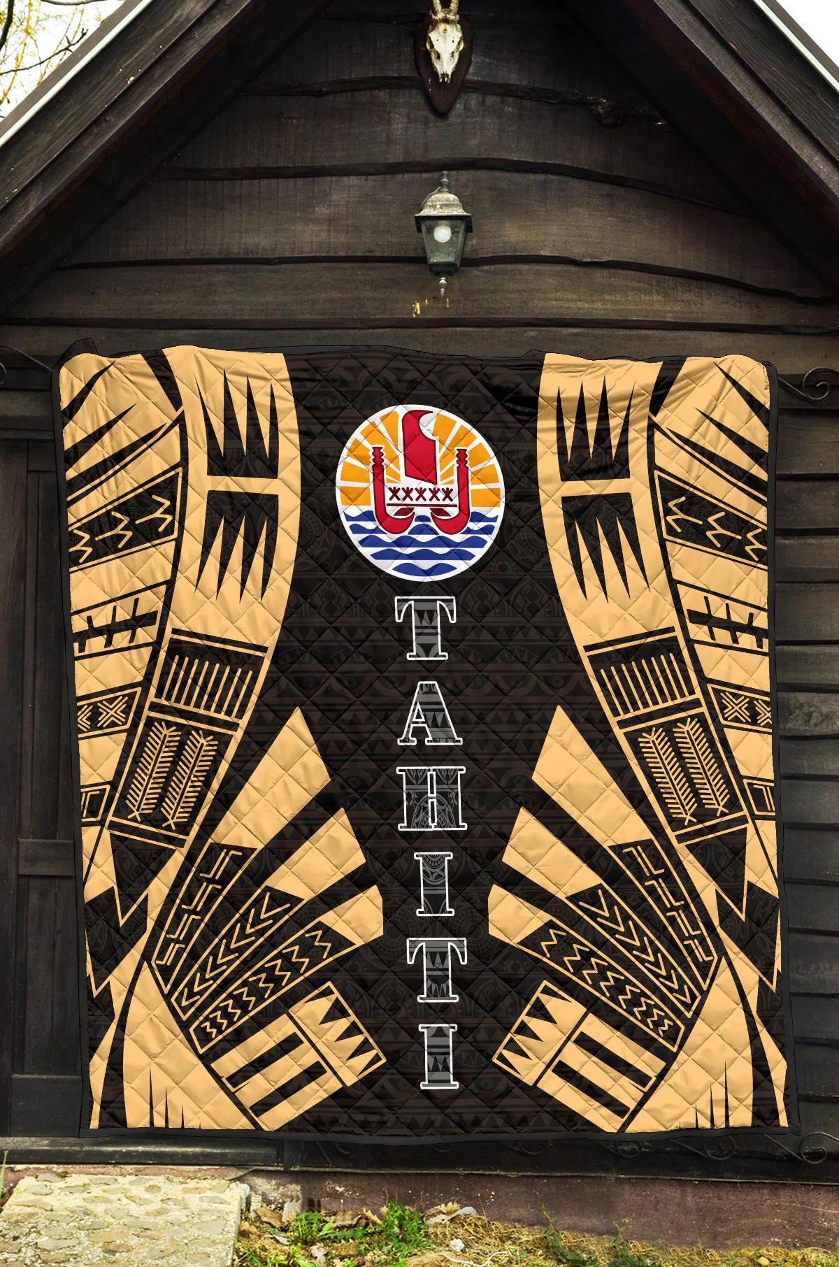 Tahiti Premium Quilt - Tahiti Flag Polynesian Gold Tattoo - Polynesian Pride