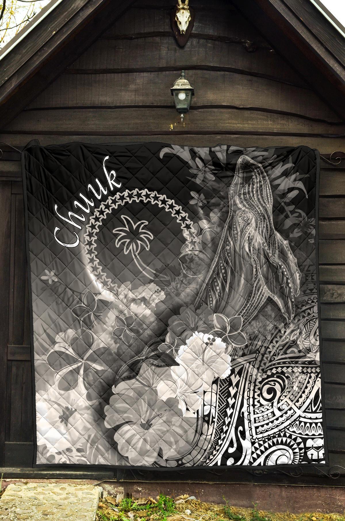 Chuuk Premium Quilt - Humpback Whale with Tropical Flowers (White) - Polynesian Pride