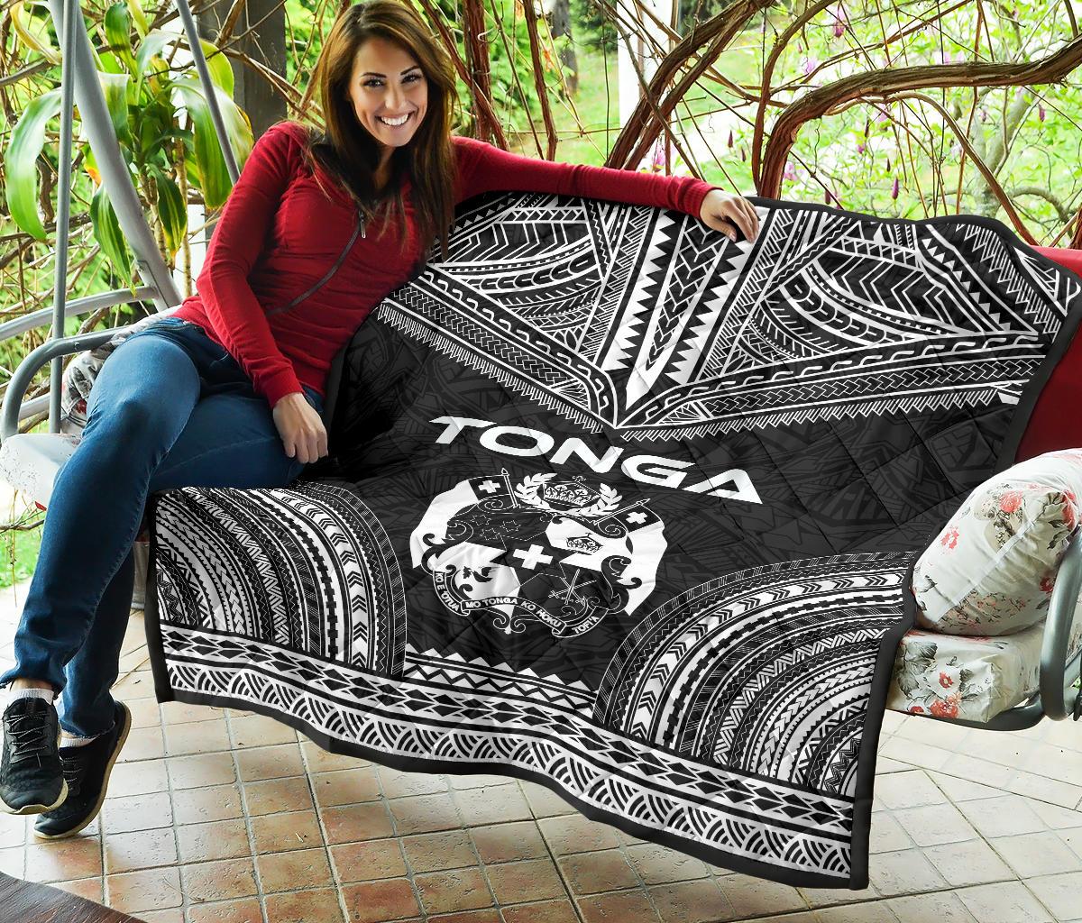 Tonga Premium Quilt - Tonga Coat Of Arms Polynesian Chief Black Version - Polynesian Pride