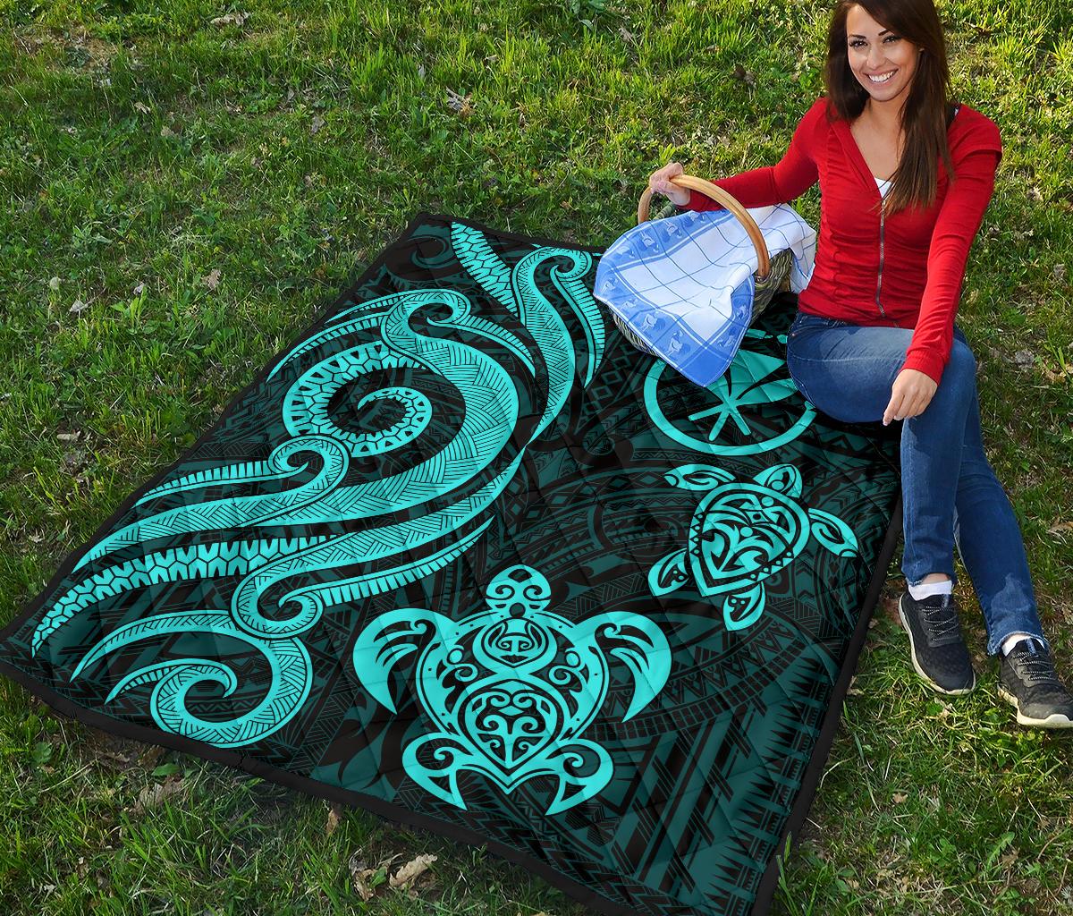 Hawaii Premium Quilt - Turquoise Tentacle Turtle - Polynesian Pride
