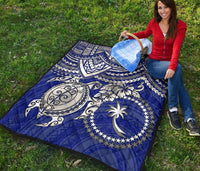 Chuuk Polynesian Premium Quilt - Chuuk Flag & White Turtle Hibiscus (Blue) - Polynesian Pride