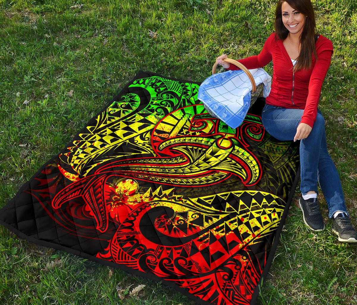 Tahiti Premium Quilt - Reggae Shark Polynesian Tattoo - Polynesian Pride