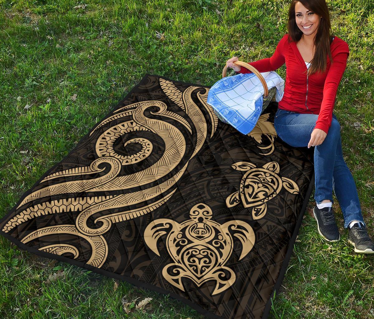 Papua New Guinea Premium Quilt - Gold Tentacle Turtle - Polynesian Pride