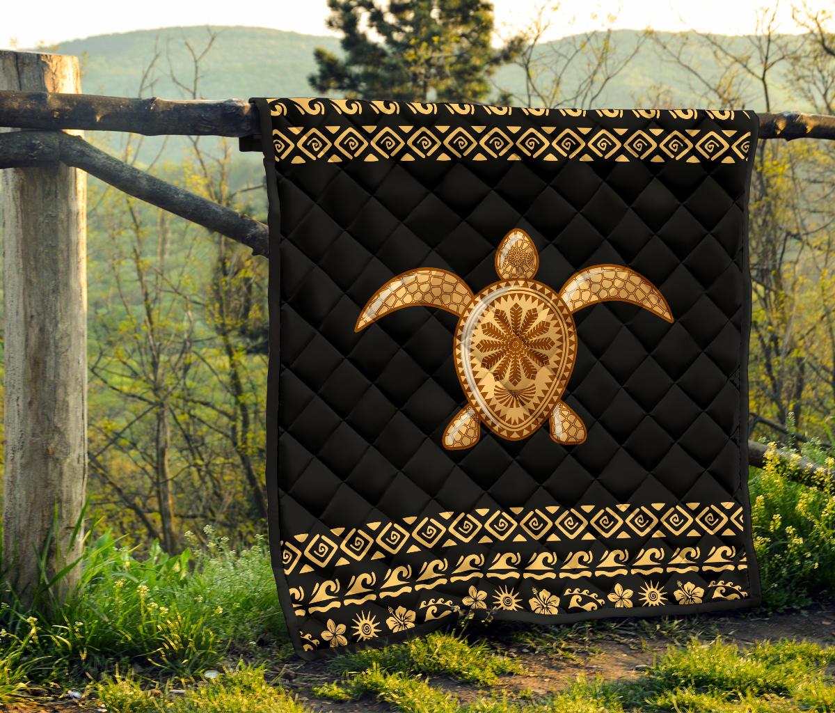 Golden Polynesian Premium Quilt - Polynesian Pride