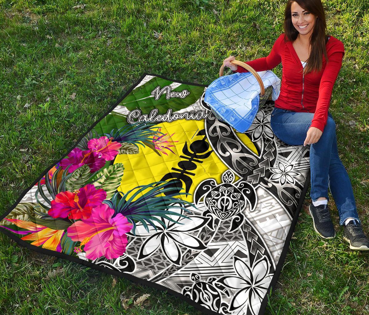 New Caledonia Premium Quilt White - Turtle Plumeria Banana Leaf - Polynesian Pride