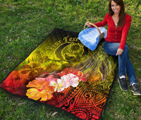 Pohnpei Custom Personalised Premium Quilt - Humpback Whale with Tropical Flowers (Yellow) - Polynesian Pride