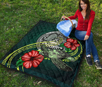 American Samoa Polynesian Premium Quilt - Green Turtle Hibiscus - Polynesian Pride
