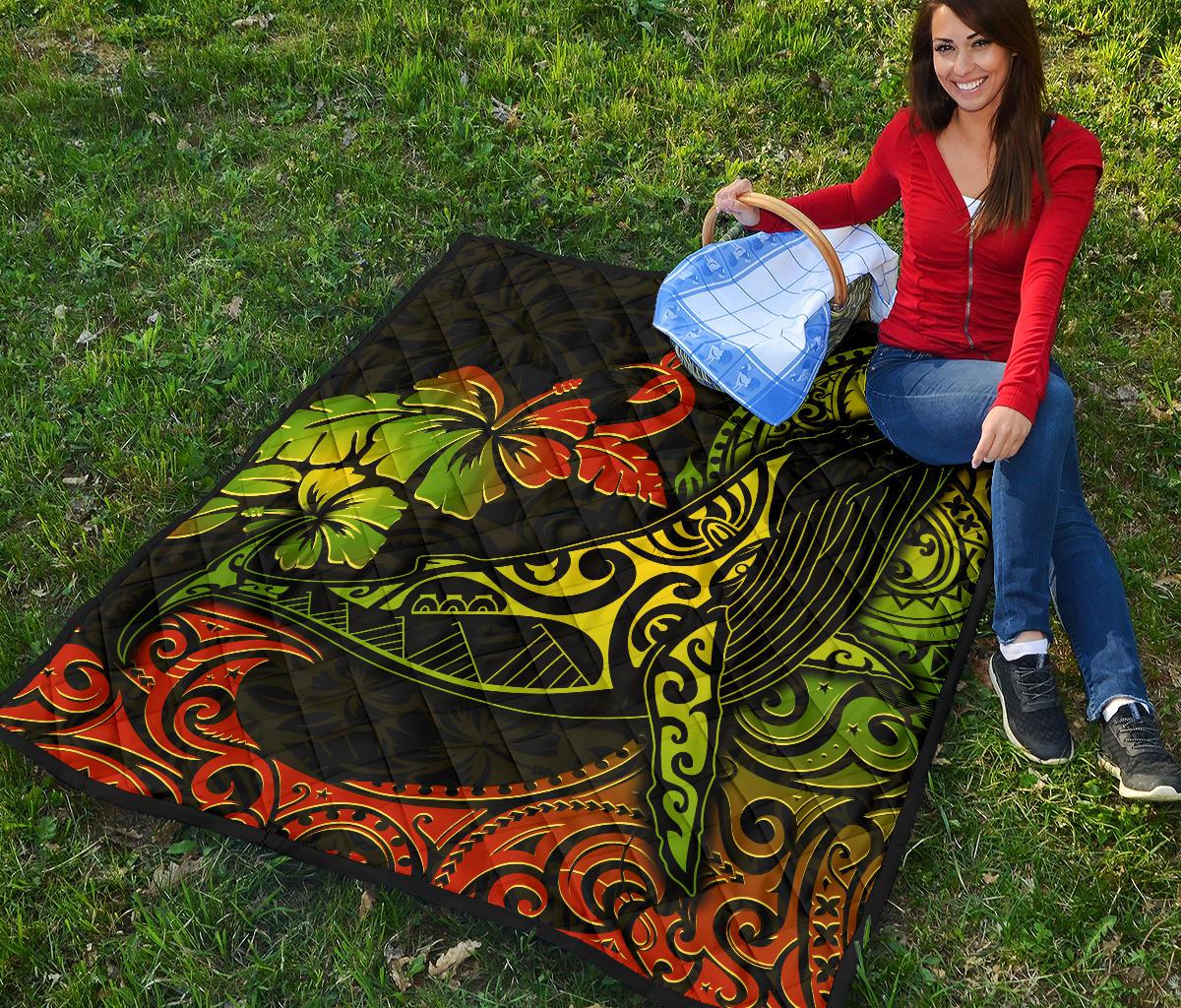 Hawaii Premium Quilt - Humpback Whale Hibiscus - Polynesian Pride