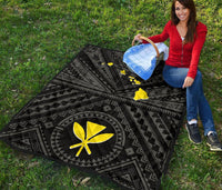 Hawaii Premium Quilt - Hawaii Kanaka Maoli And Map ( Black) - Polynesian Pride
