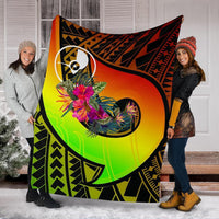 Yap Premium Blanket - Polynesian Hook And Hibiscus (Raggae) - Polynesian Pride