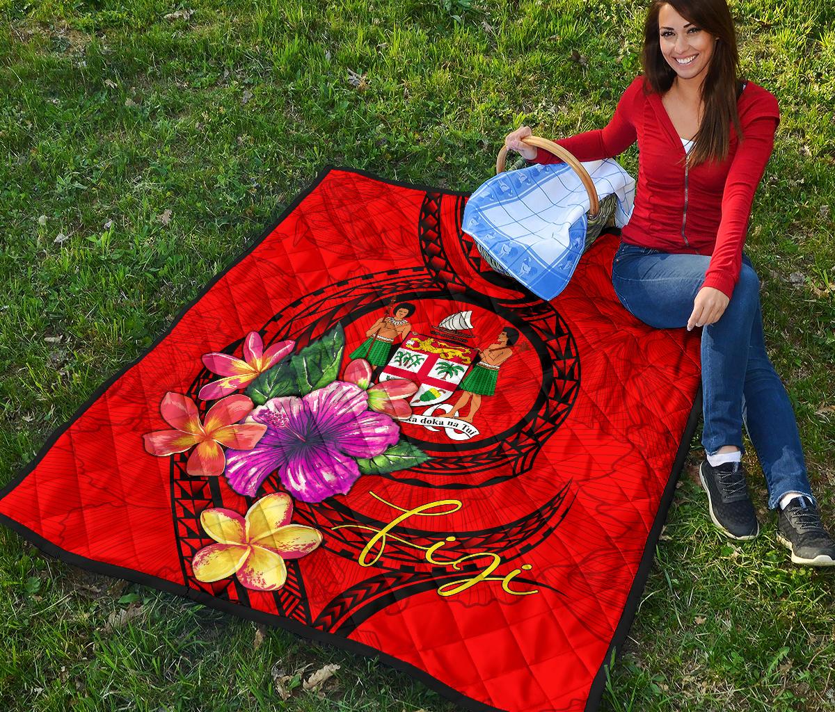 Fiji Polynesian Premium Quilt - Floral With Seal Red - Polynesian Pride