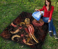 American Samoa Polynesian Premium Quilt - Turtle With Blooming Hibiscus Gold - Polynesian Pride