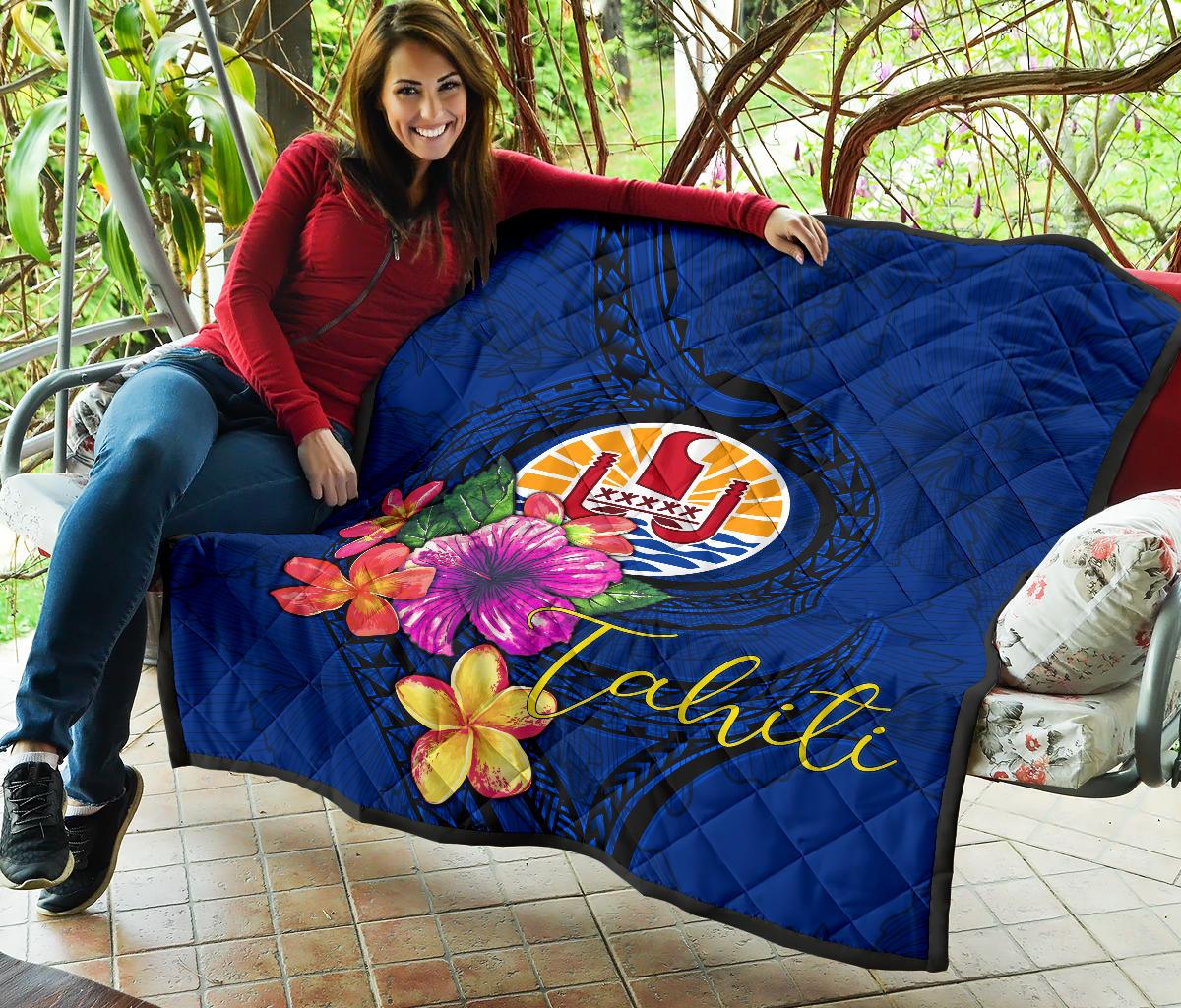 Tahiti Polynesian Premium Quilt - Floral With Seal Blue - Polynesian Pride