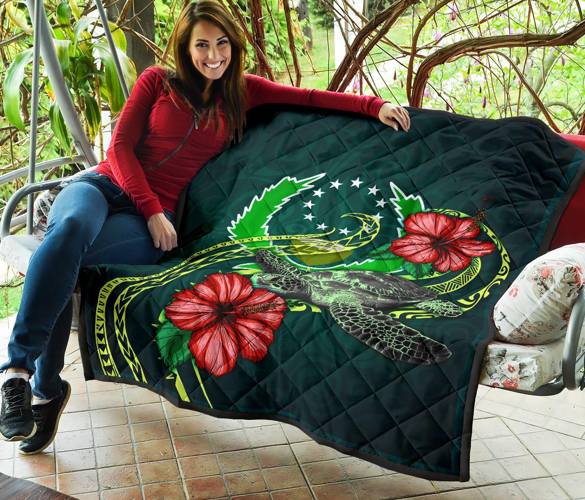 Pohnpei Polynesian Premium Quilt - Green Turtle Hibiscus - Polynesian Pride