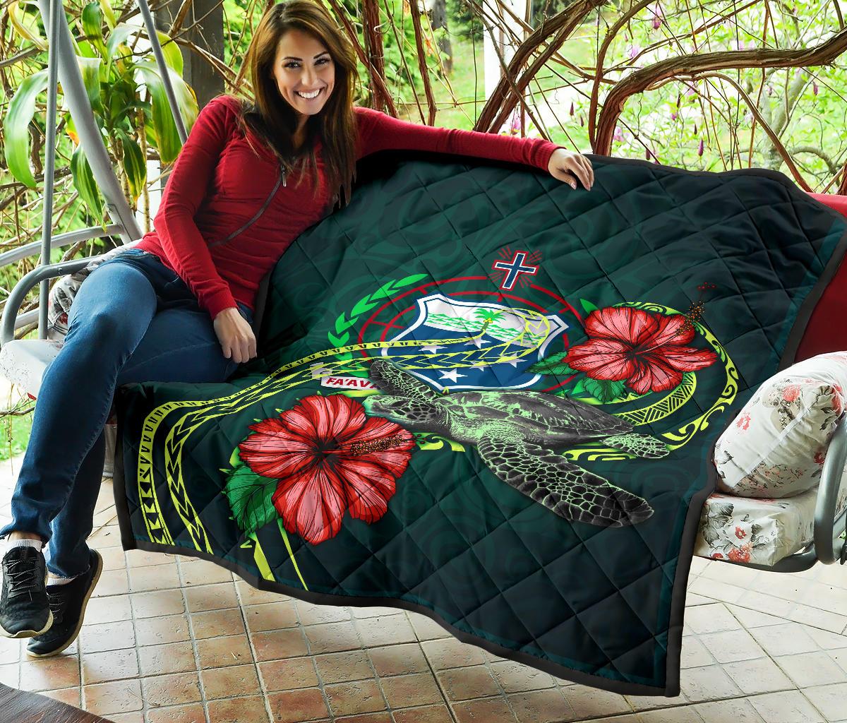 Samoa Polynesian Premium Quilt - Green Turtle Hibiscus - Polynesian Pride