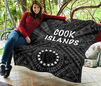 Cook Island Premium Quilt - Seal With Polynesian Tattoo Style ( Black) - Polynesian Pride