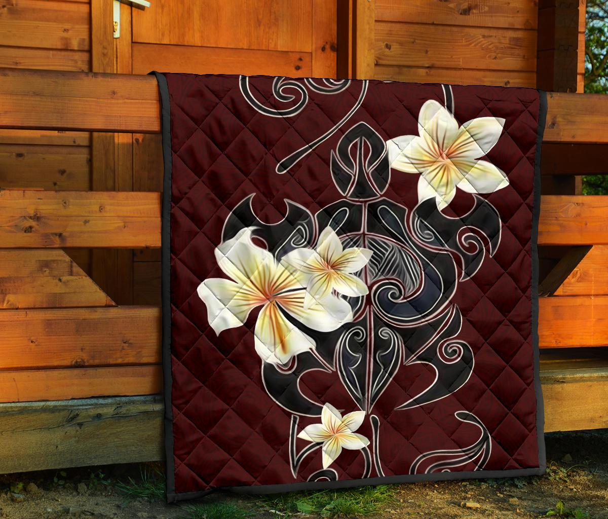 Turtle Poly Tribal Plumeria Red Premium Quilt - Polynesian Pride