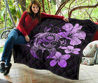 Hibiscus Plumeria Mix Polynesian Violet Turtle Premium Quilt - Polynesian Pride