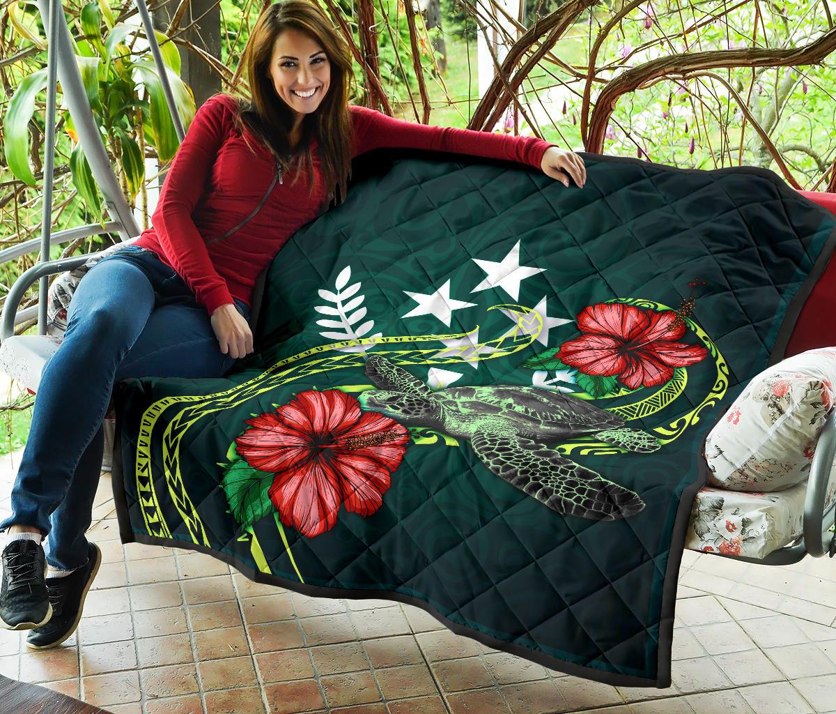 Kosrae Polynesian Premium Quilt - Green Turtle Hibiscus - Polynesian Pride