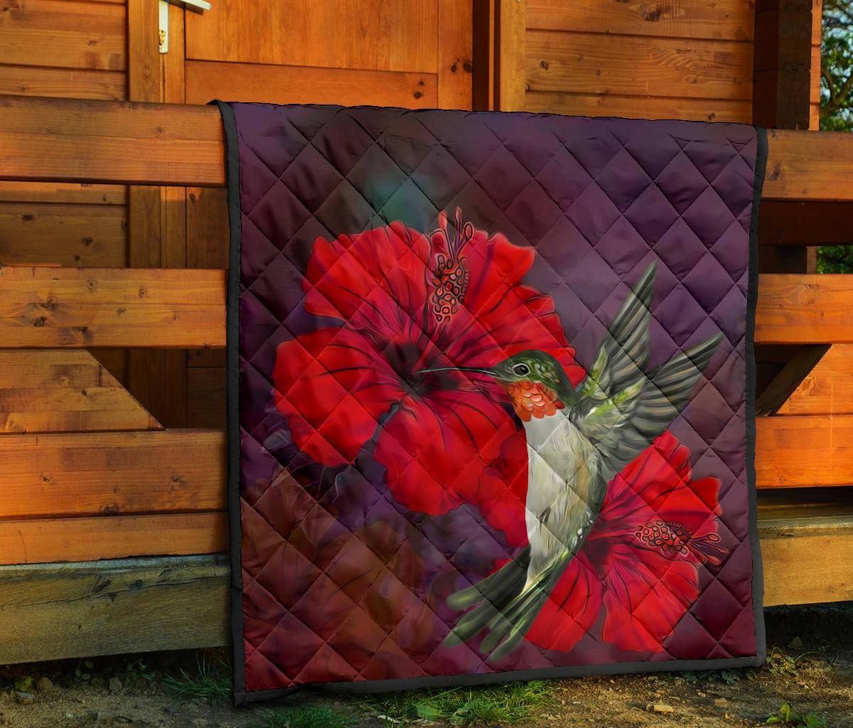 Hibiscus Hummingbird Premium Quilt - Polynesian Pride