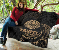 Tahiti Polynesian Premium Quilt - Gold Tribal Wave - Polynesian Pride