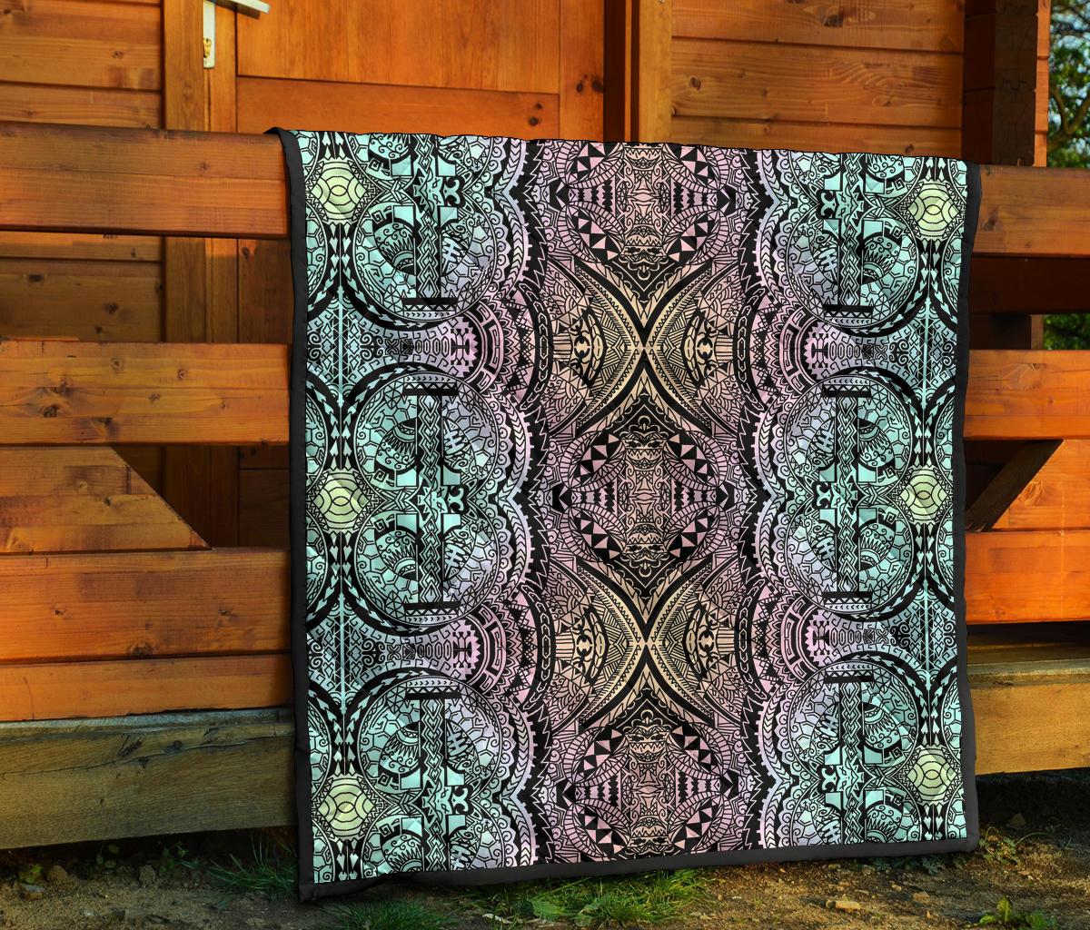 Polynesian Premium Quilt Blur - Polynesian Pride