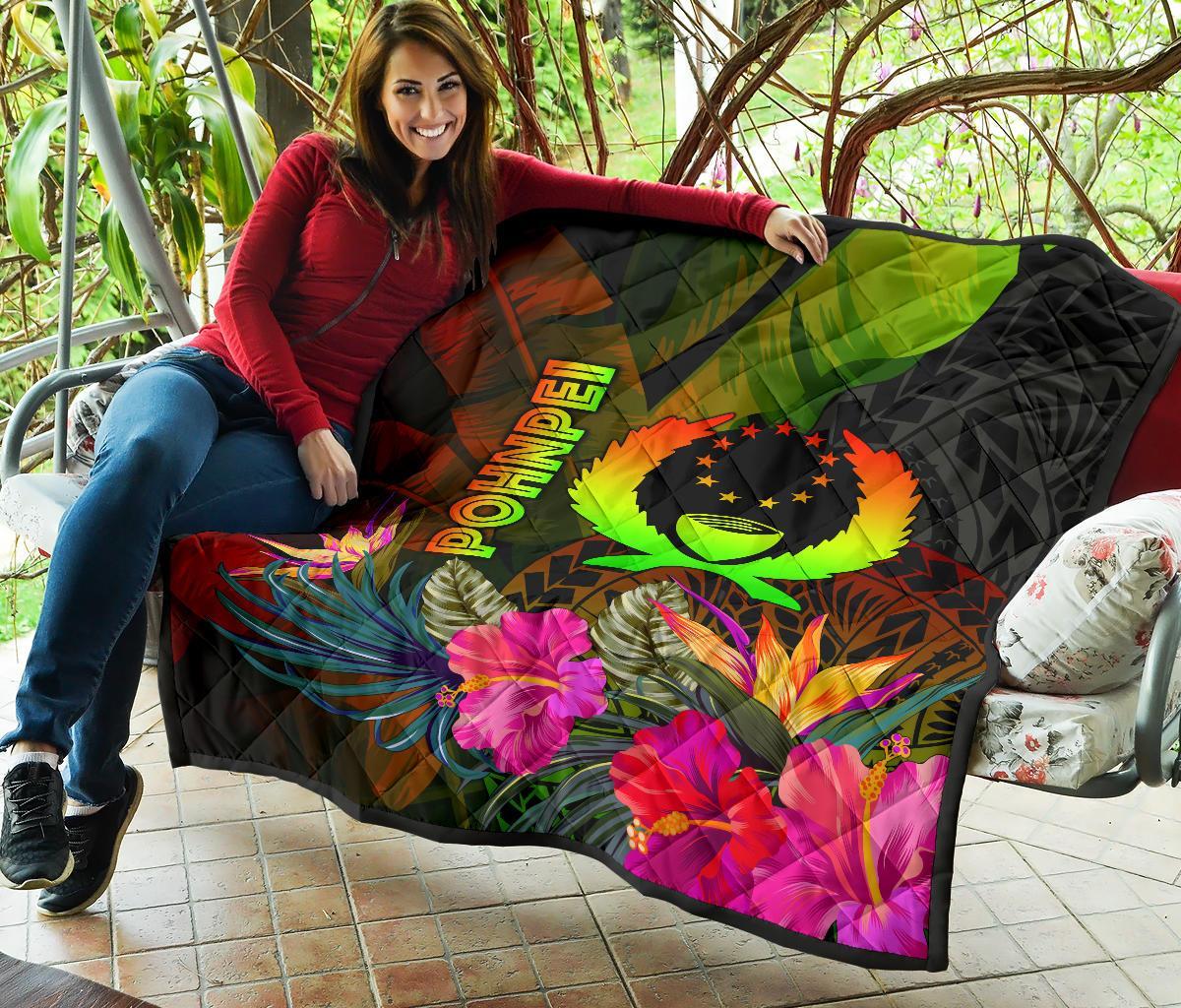 Pohnpei Polynesian Premium Quilt - Hibiscus and Banana Leaves - Polynesian Pride