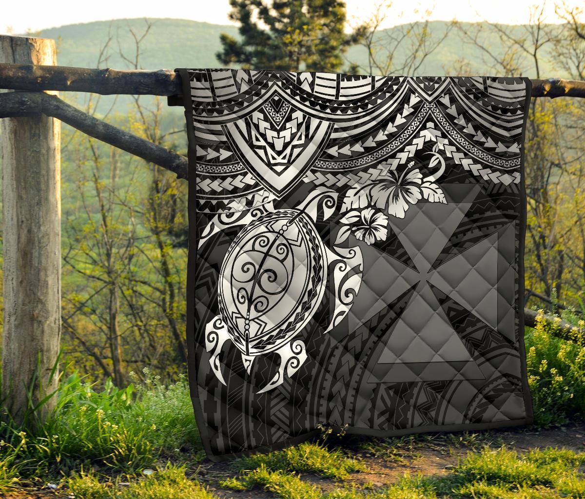 Wallis and Futuna Polynesian Premium Quilt - Wallis and Futuna Coat Of Arms & White Turtle Hibiscus - Polynesian Pride