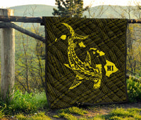 Hawaii Shark Yellow Polynesian Premium Quilt - Polynesian Pride