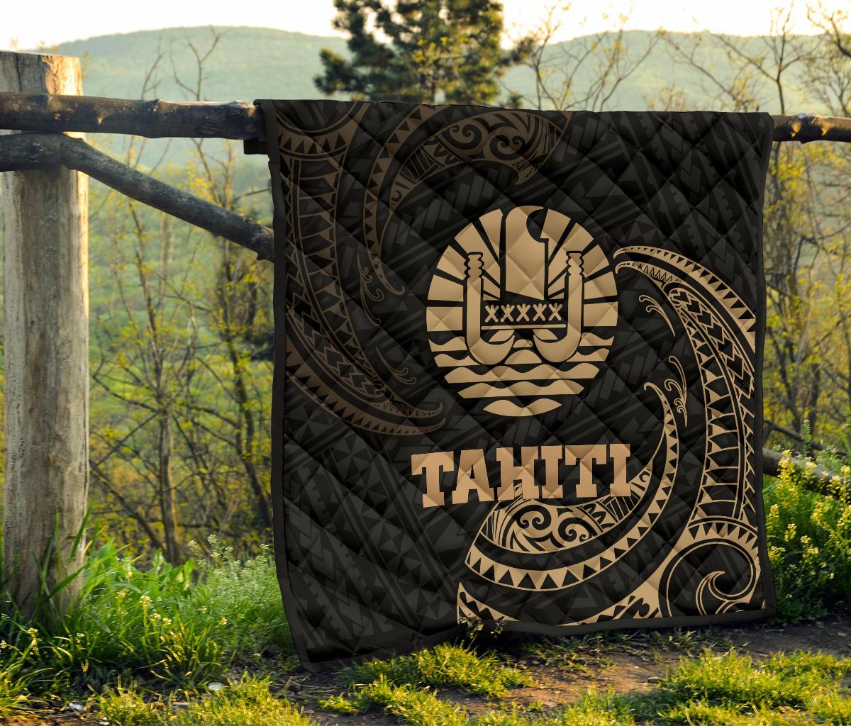 Tahiti Polynesian Premium Quilt - Gold Tribal Wave - Polynesian Pride