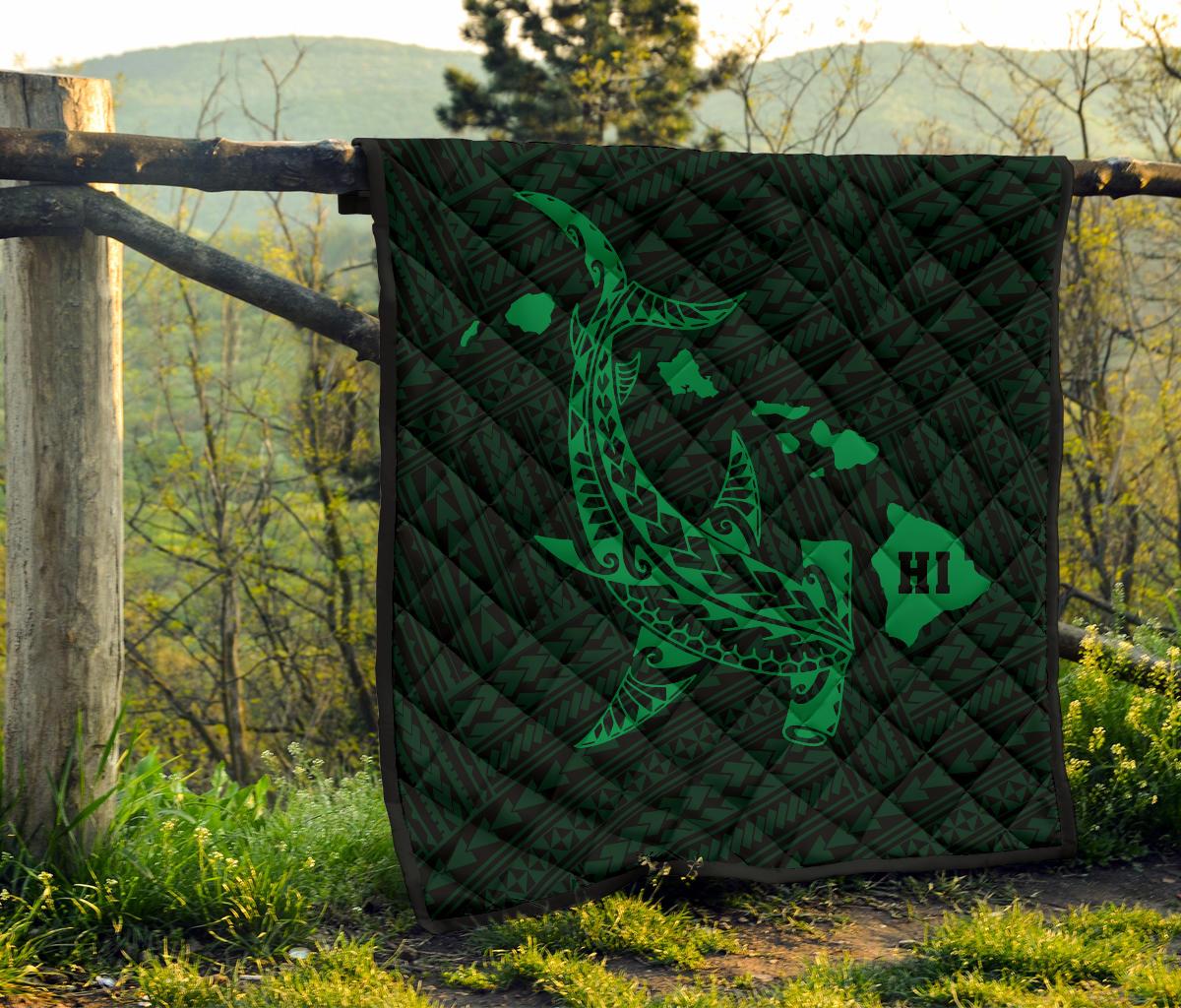 Hawaii Shark Green Polynesian Premium Quilt - Polynesian Pride